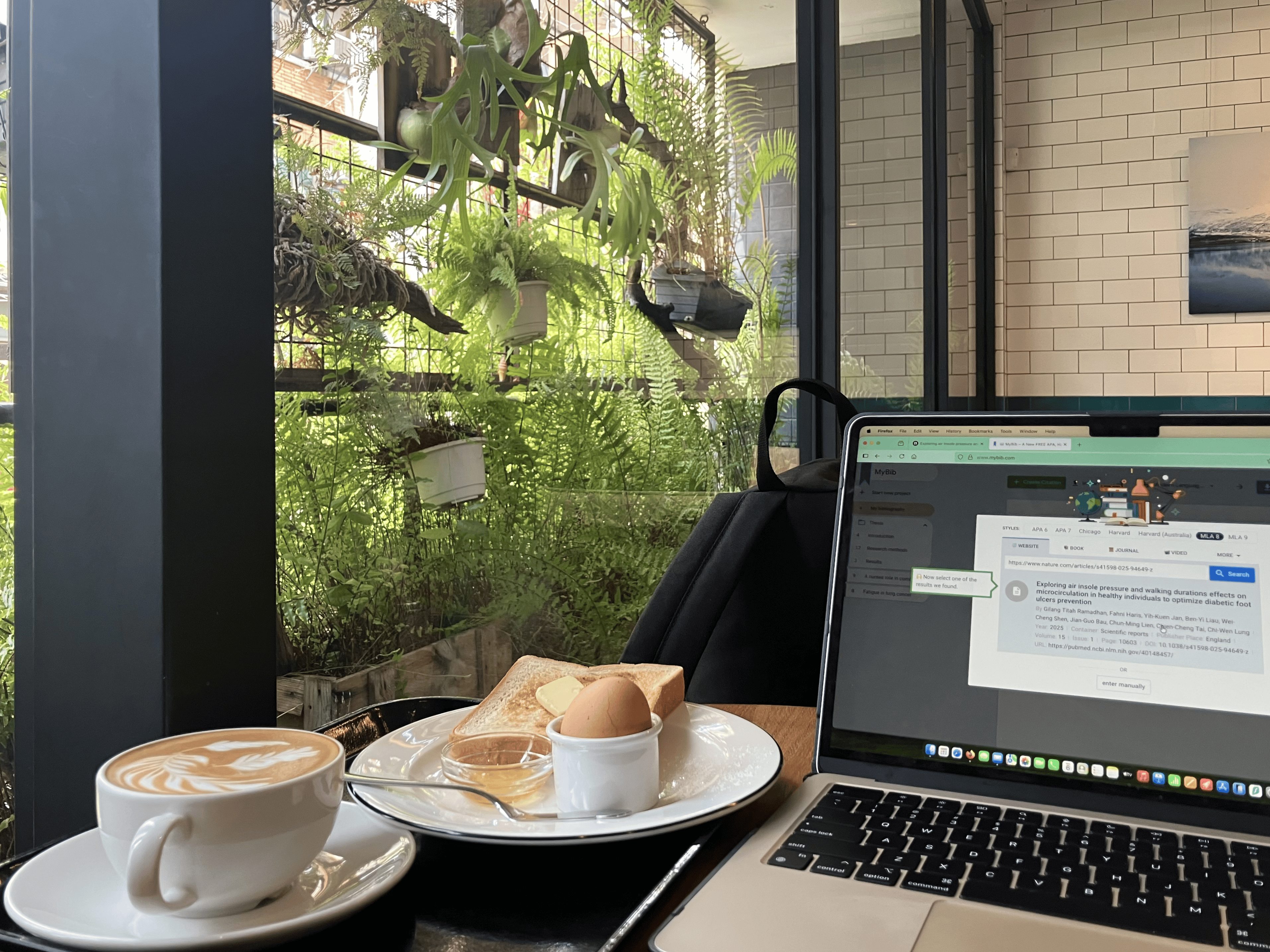 Like being in an Internet chill-cafe-study video.